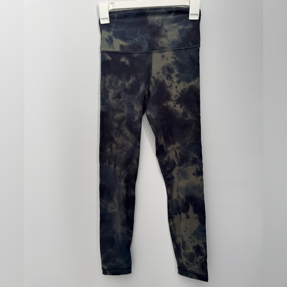 Lululemon Leggings Size 4 Like - New